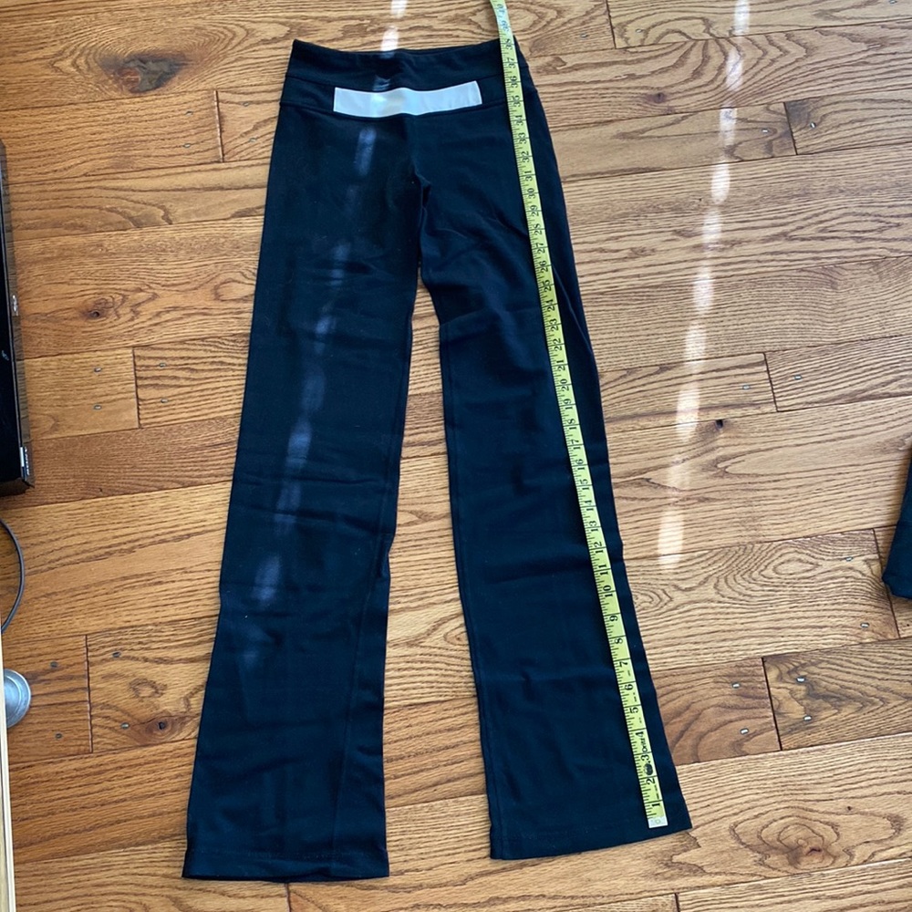 Lululemon groove pants
